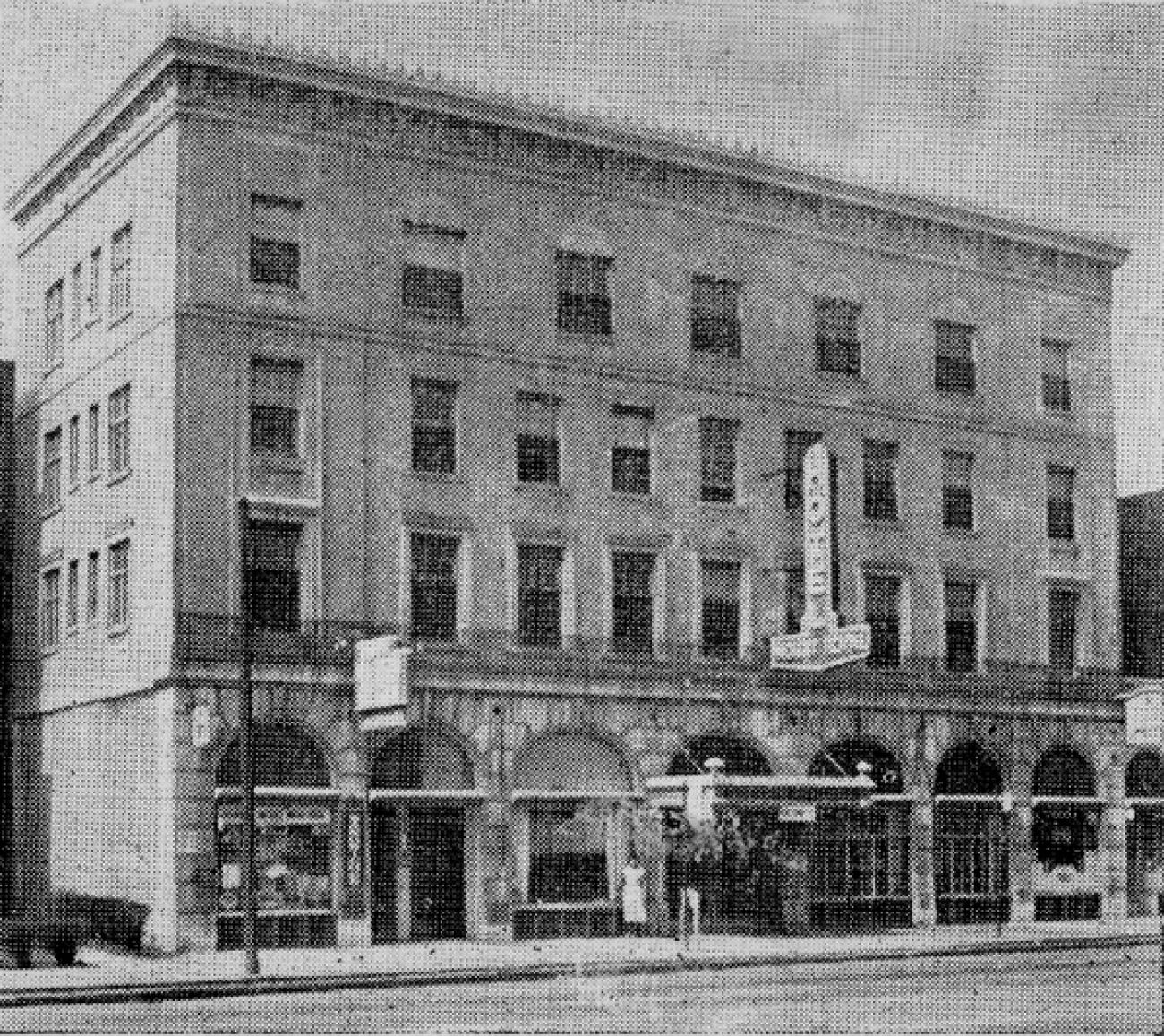 A black-and-white photo of Mt. Royal Hotel. 