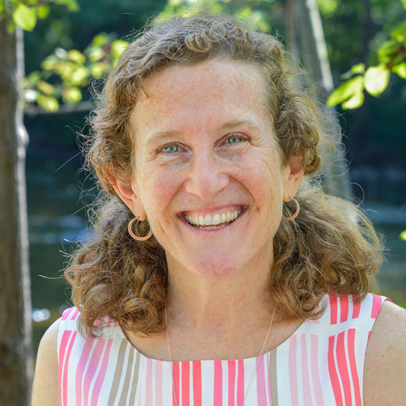 Laura Rubin headshot.