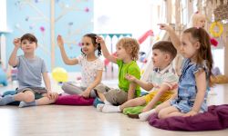 preschoolers sitting on the floor