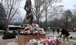 memorial for the MSU shooting victims 