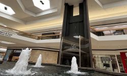 The elevator in Lakeside Mall. You can also see a fountain.